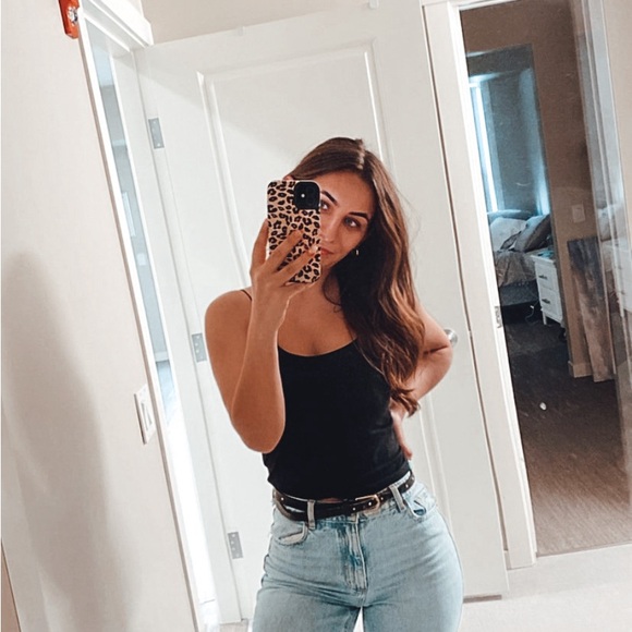 Meet your Posher, Veronica - Picture 1 of 1